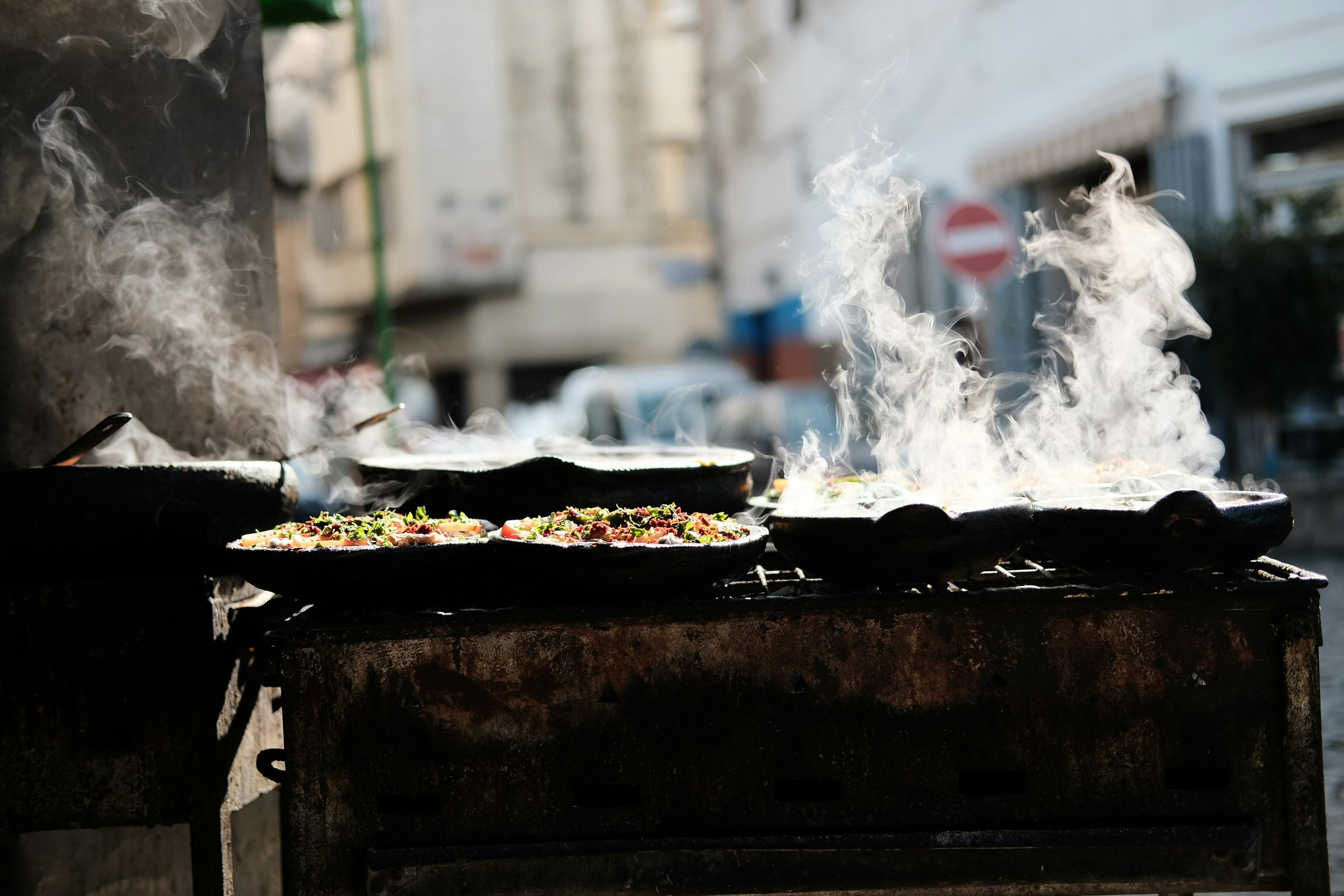 four cast iron pan with food